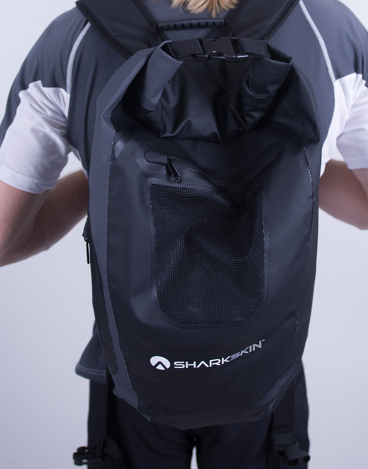PERFORMANCE DRY BACKPACK 30L BAG – Sharkskin International