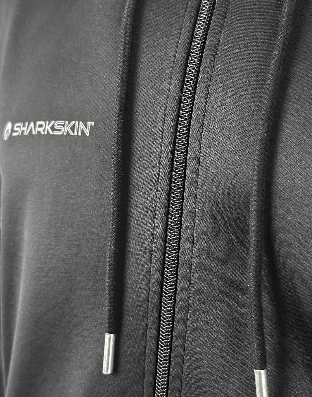 VERSATILE LIGHTWEIGHT JACKET WITH HOOD UNISEX – Sharkskin