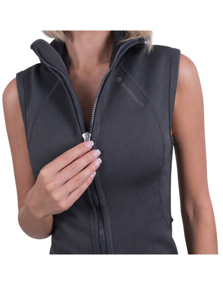 ナゴンスタンス hood vest T2 CHILLPROOF FULL ZIP VEST WITH HOOD - WOMENS – Sharkskin